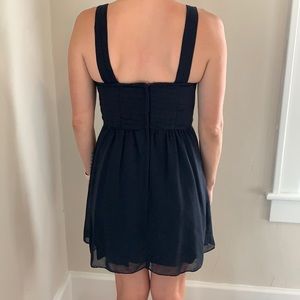 Black knee length stress